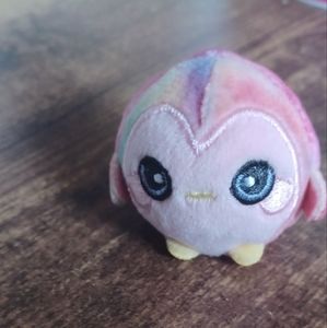 Pikmi Pops Surprise Scented Plushie beanie keychain